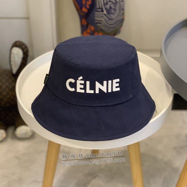 CELINE新品女士帽子 賽琳立體彩虹字母炫彩系列漁夫帽  mm1620